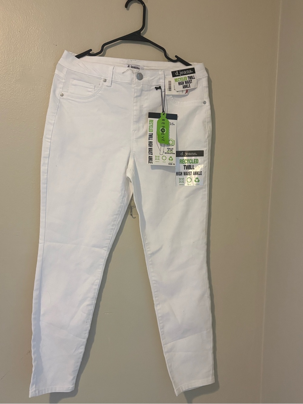 d. jeans Women's High Waist Ankle White Jeans size 10